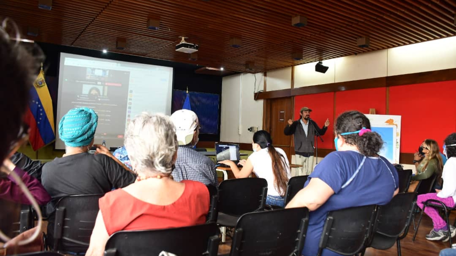Continua discusión de expertos sobre temas ambientales en “IV Congreso Nacional del Ambiente”